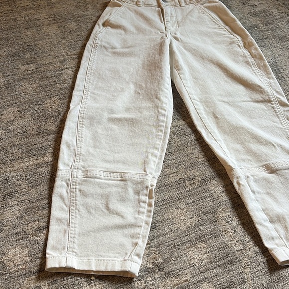 Everlane Cream Organic Cotton jeans - size 0 - barrel jeans - Picture 3 of 7